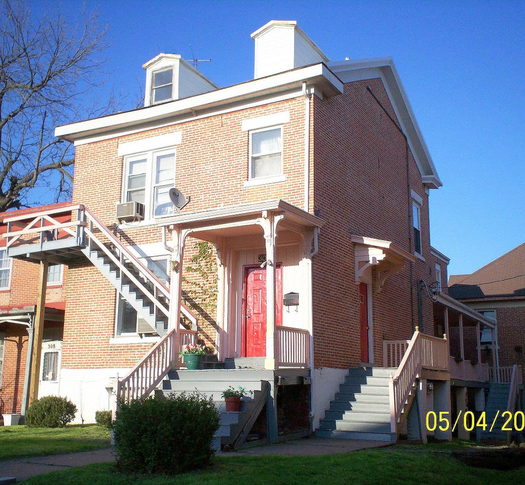 3o4 N. 8th Street 4-Unit Apartment property