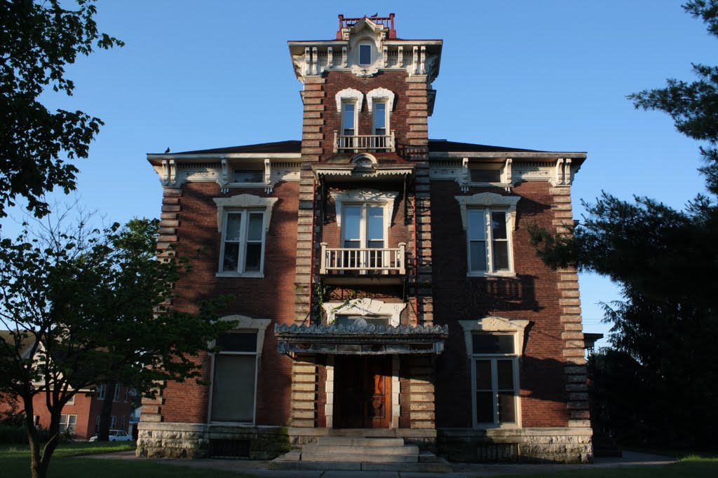 Victorian Home in Quincy