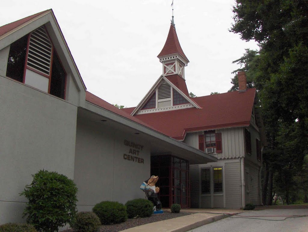 Quincy Art Center, GLCT