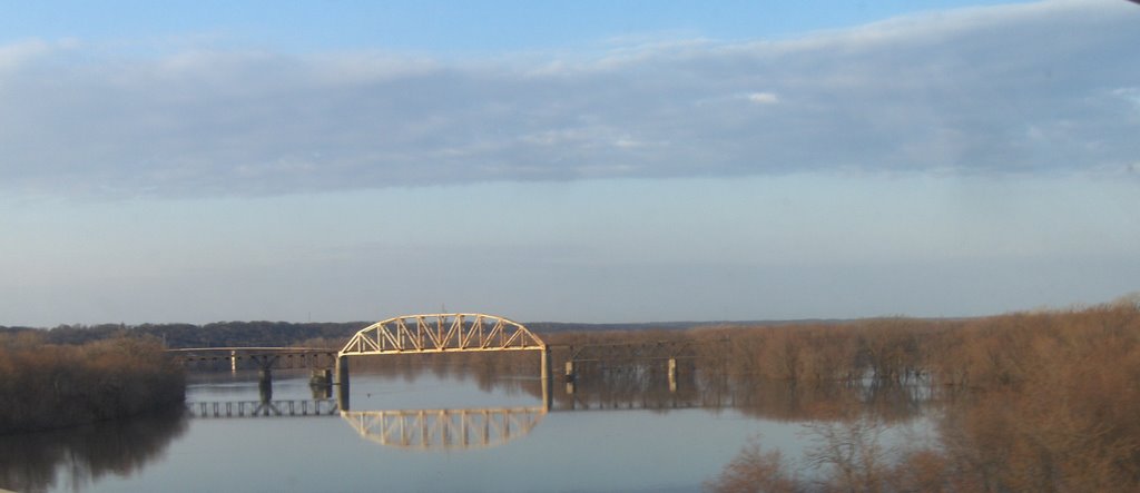 IL river
