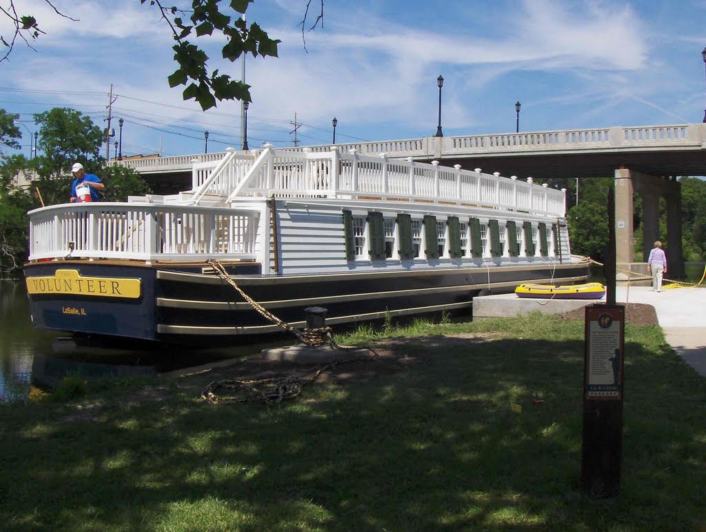 Illinois & Michigan Canal National Heritage Corridor  LaSalle Canal Boat, GLCT