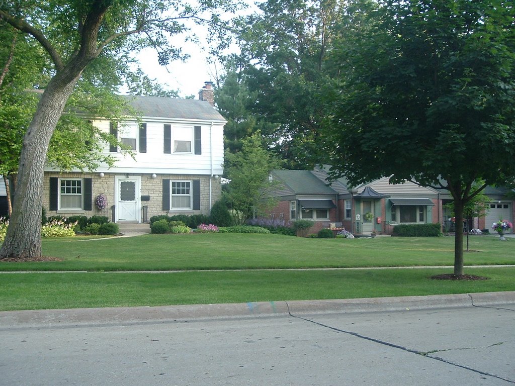 45 Washington, Lombard, IL