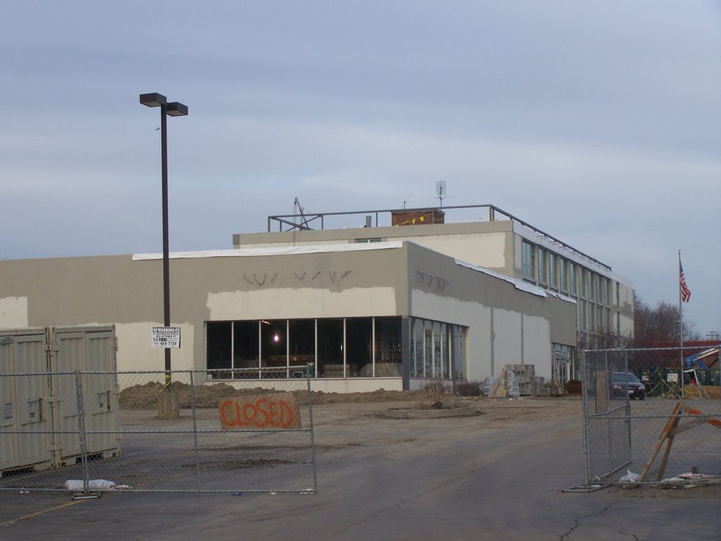 Crowne Plaza (under construction)