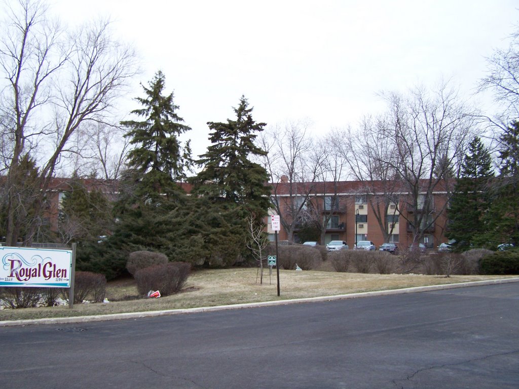 Royal Glen Apartments