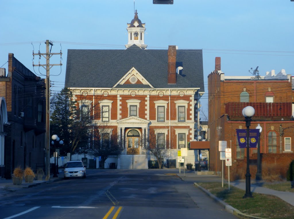 McDonough County Courthouse, Macomb, Illinois,East side