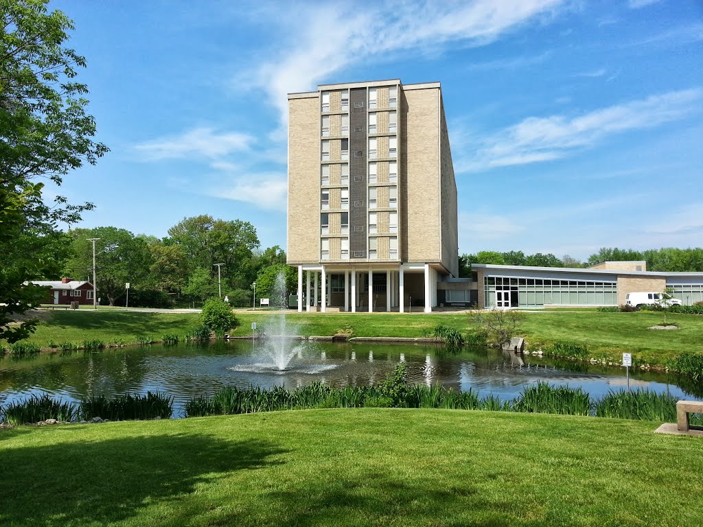 Olson Hall and Lake Ruth