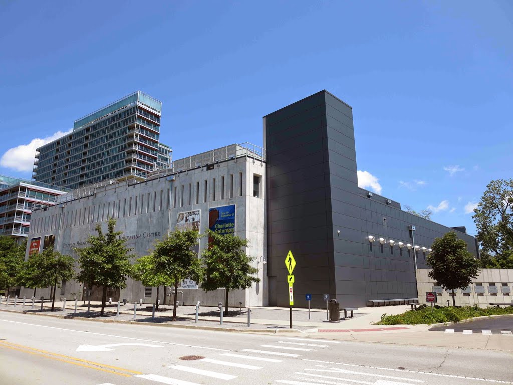Illinois Holocaust Museum and Education Center, GLCT