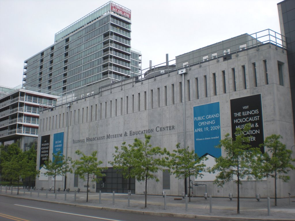 Main Facade of Holocaust Museum