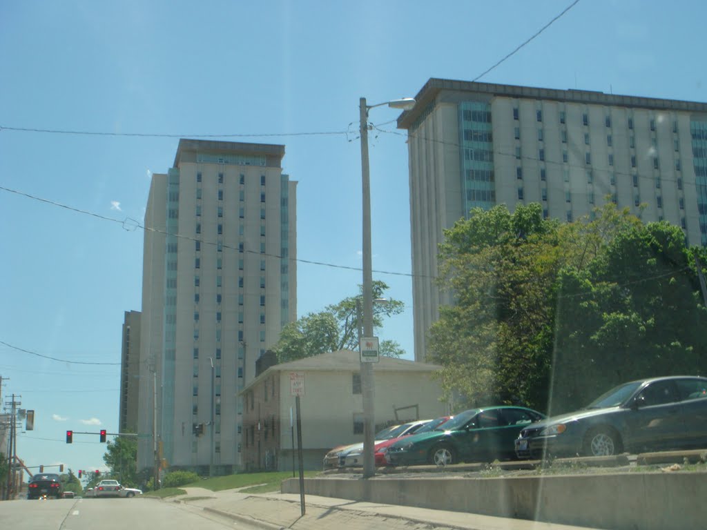 Manchester and Hewett Halls