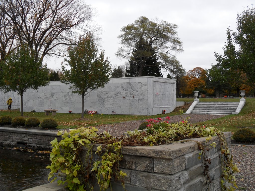 Acacia Park Cemetery