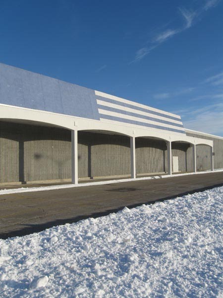 Abandoned Sears Essentials bldg