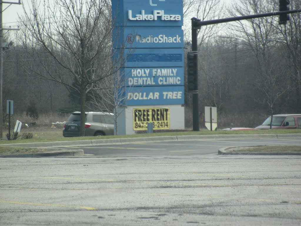 Lake Plaza: more Free Rent