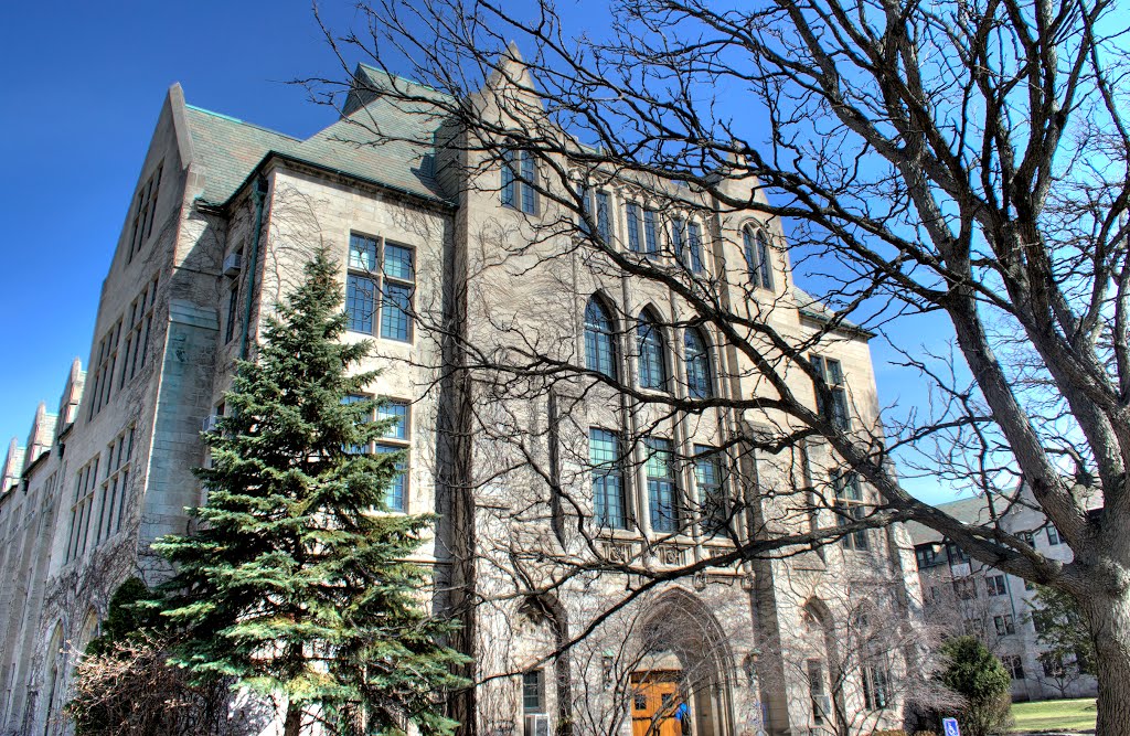 Dominican Universitys Lewis Hall