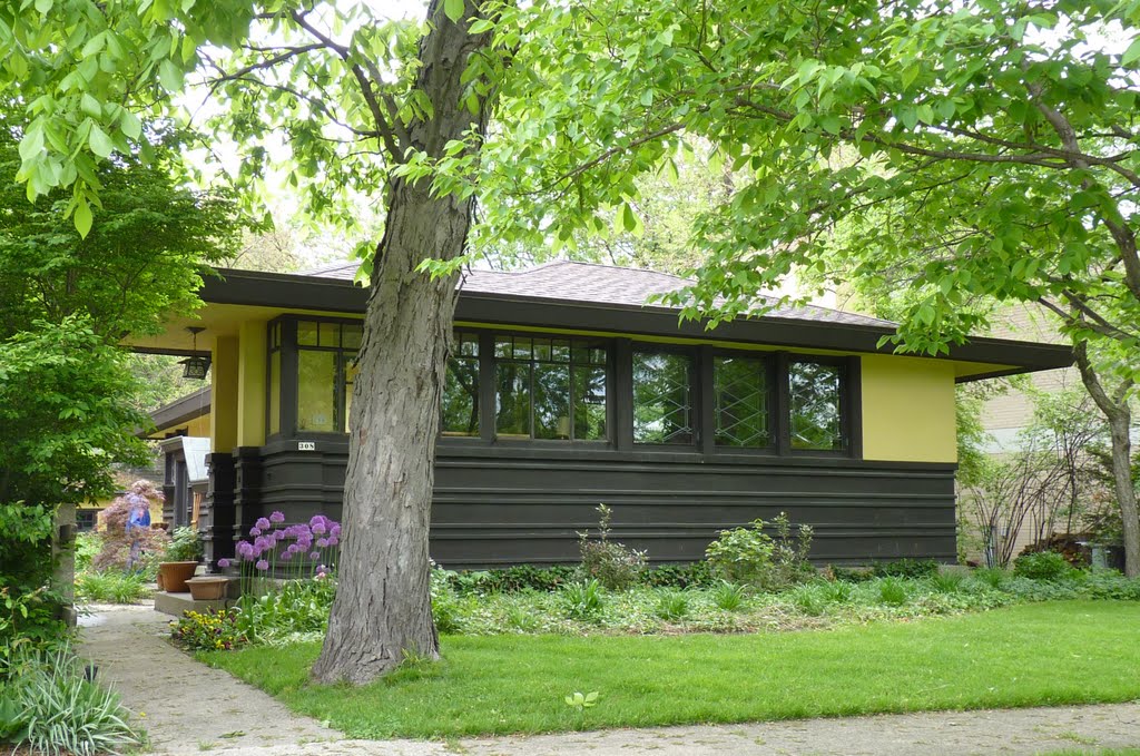 FLWs Servants / Utility House for the Coonley Family in Riverside IL