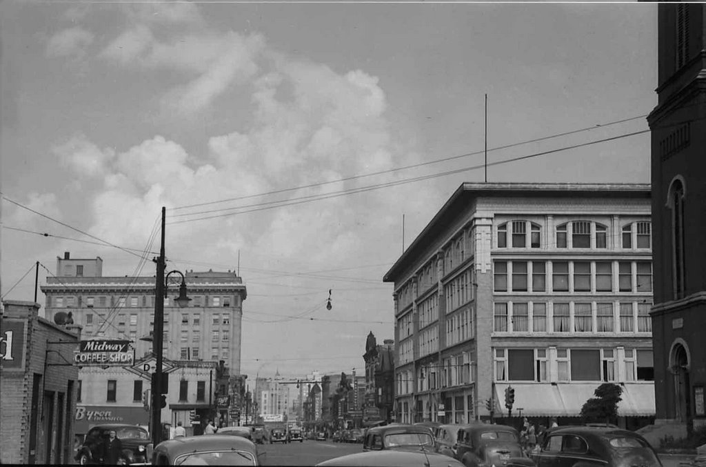 1940s East State Looking West (A Bob Anderson original.)