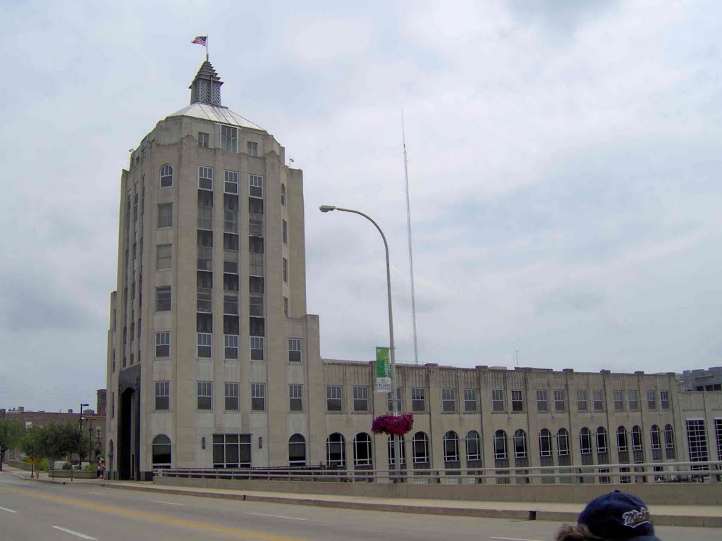 The Register-Star Building, GLCT