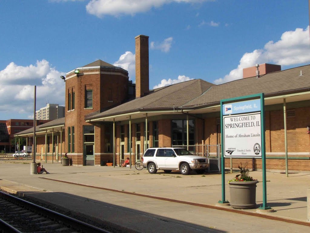 Amtrak Station, GLCT