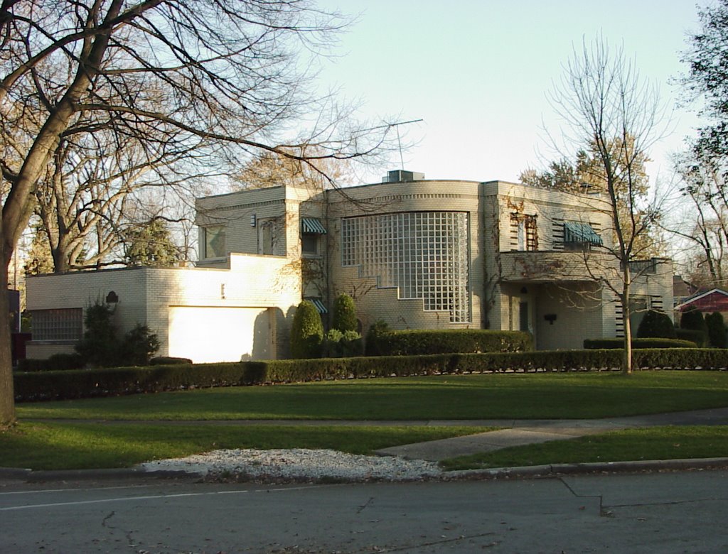 Art Moderne, Gangster House
