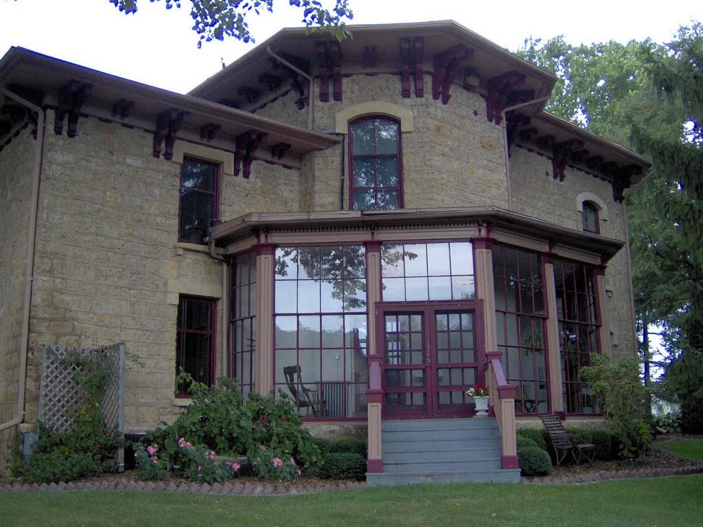 Stephenson County Historical Society Museum, GLCT