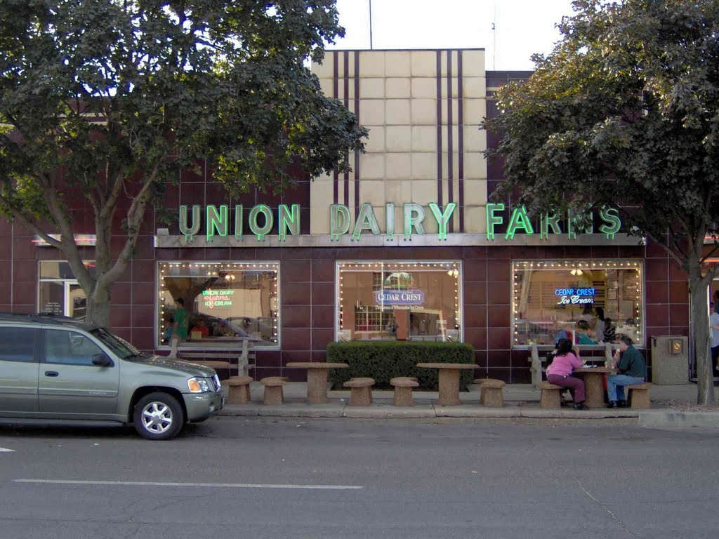 Union Dairy Farms, GLCT