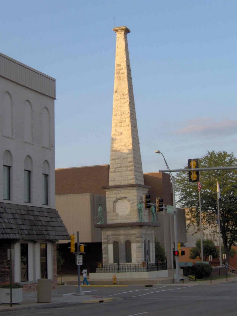 Soldiers Monument, GLCT