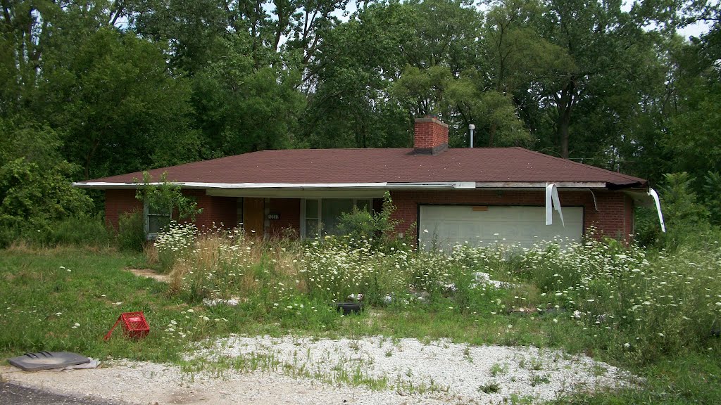 ARTESIAN AVE