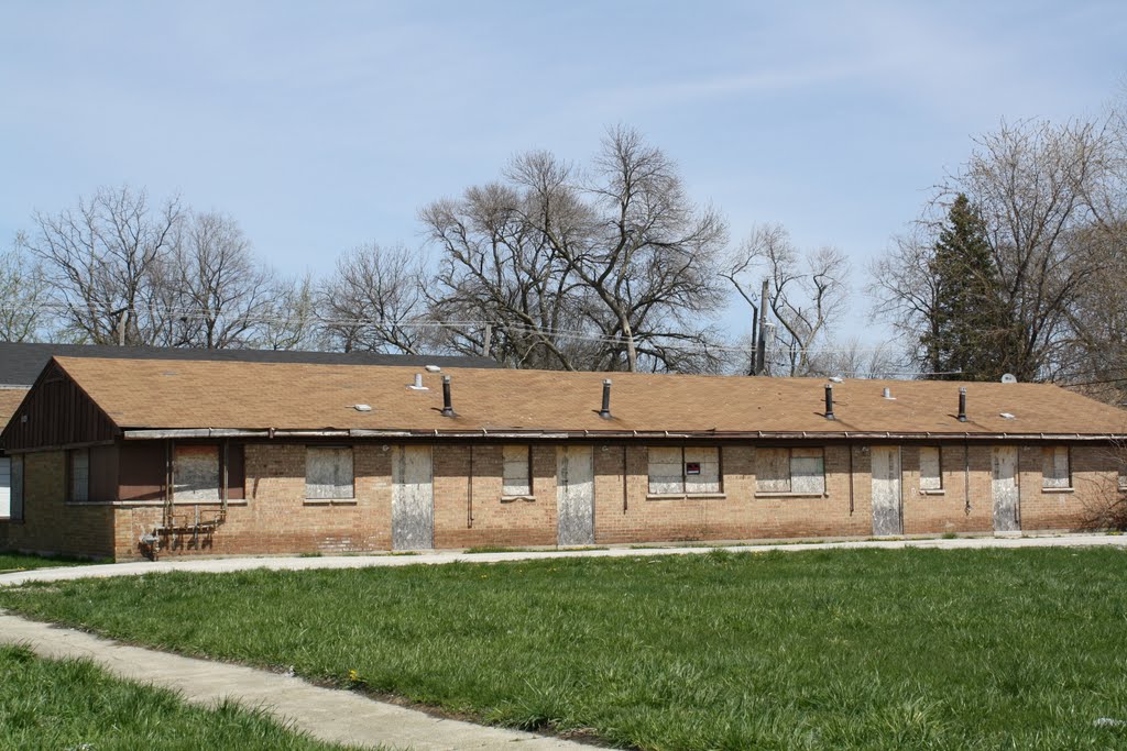 Abandoned complex