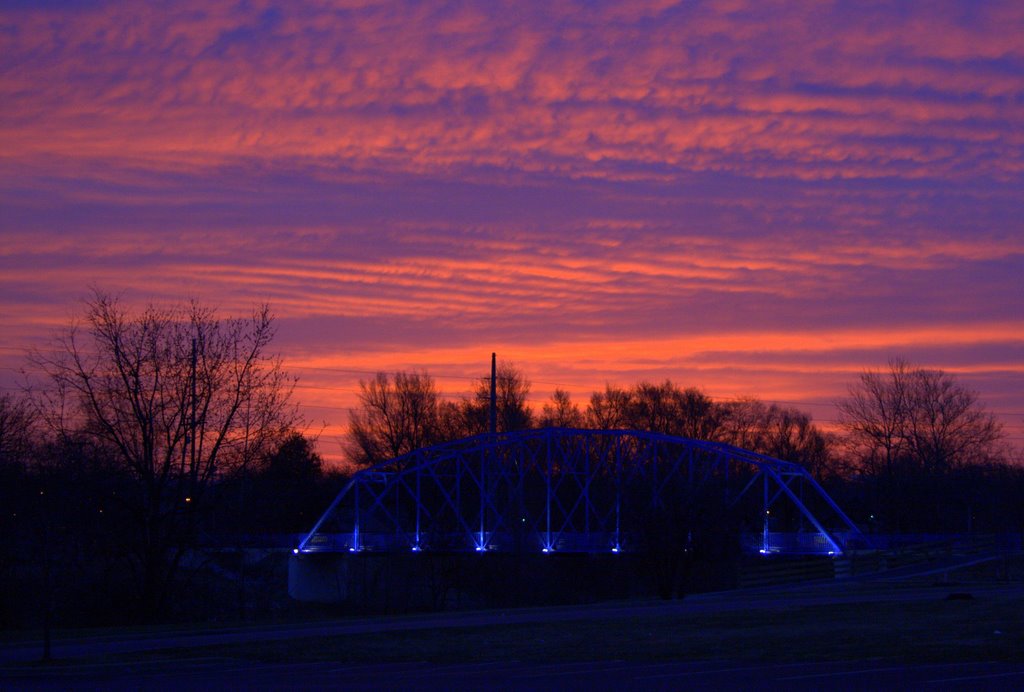 10th Street Pedestrian Bridge at Sunrise