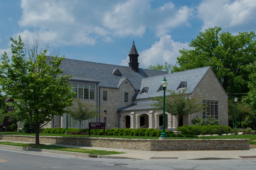 Hutton Honors College - University of Indiana