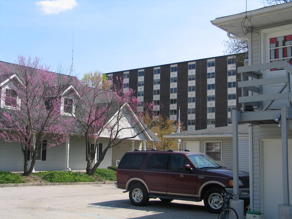 Poplars Admin Building (IU)