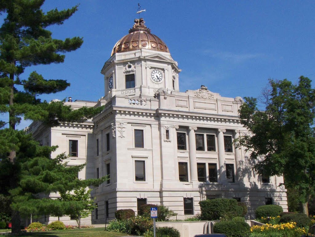 Monroe County Courthouse, GLCT