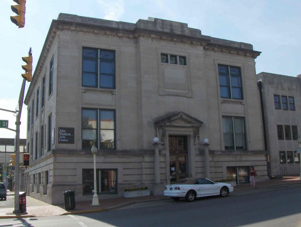 John Waldron Arts Center, GLCT