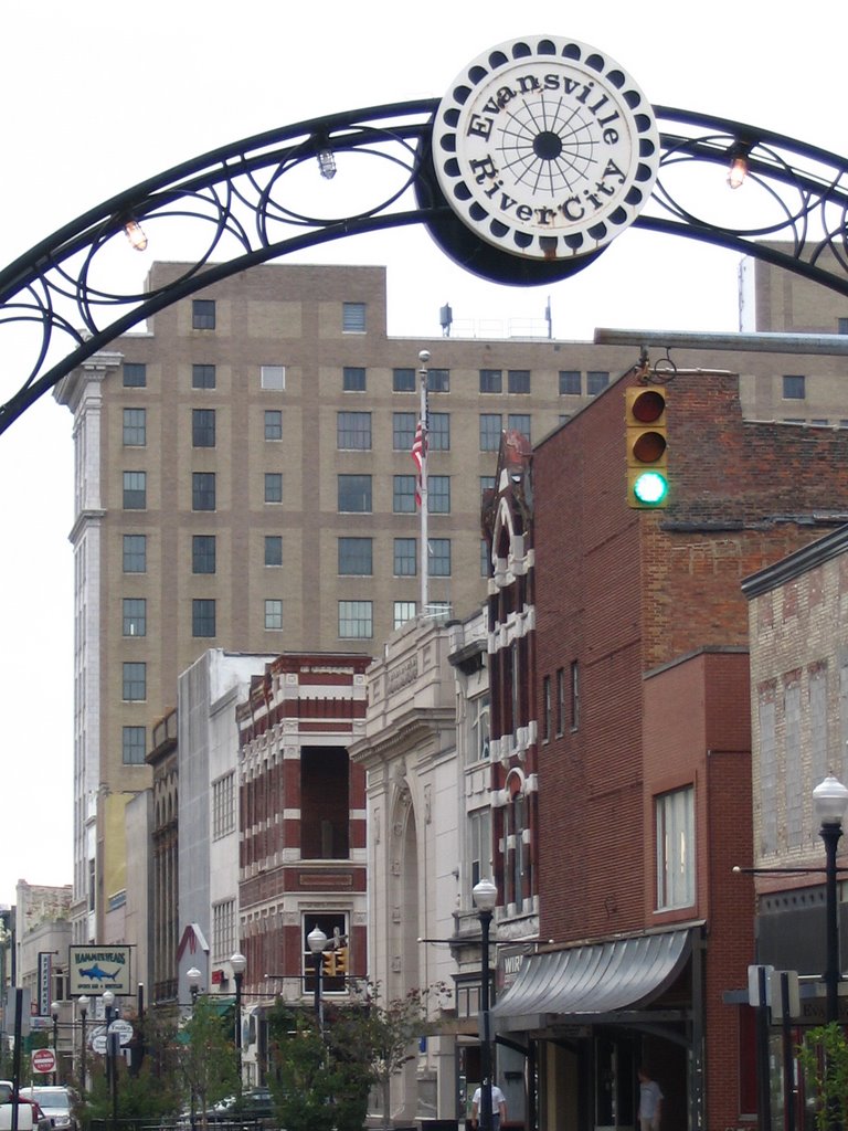 Main Street Gateway, E-town