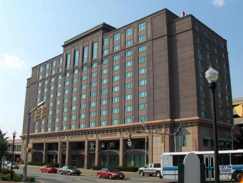 Tropicana Evansville Hotel, GLCT