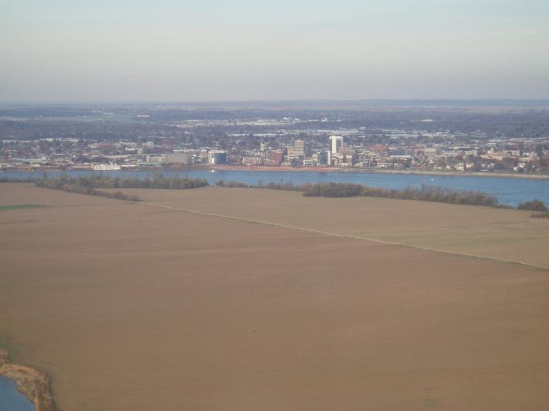 AERIAL VIEW OF DOWNTOWN EVANSVILLE, INDIANA (FROM KENTUCKY)
