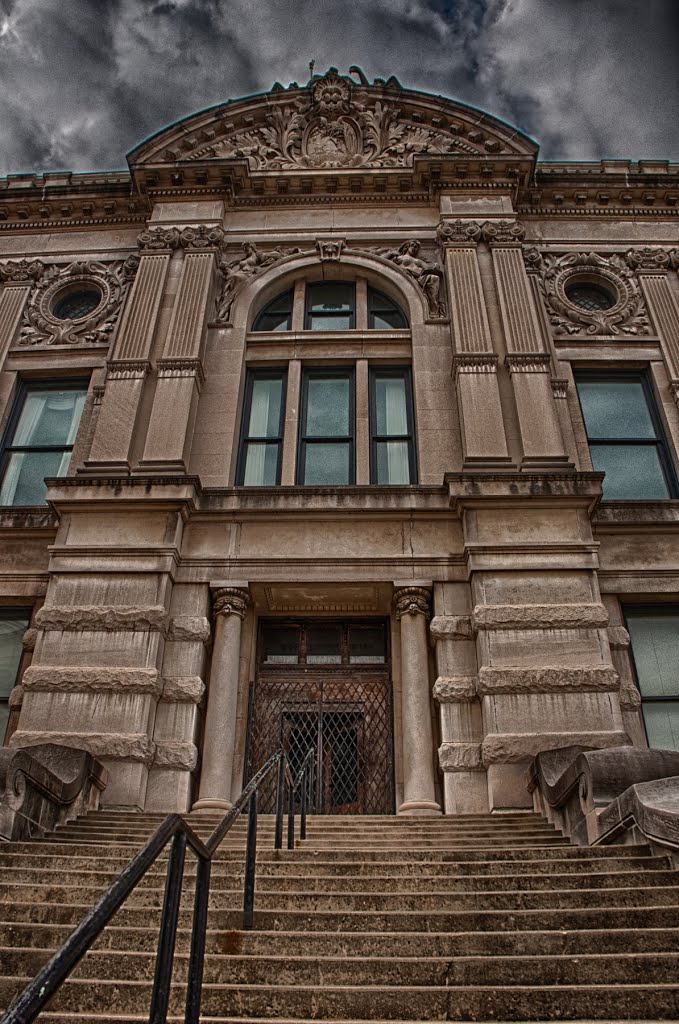 Old Perry County Courthouse