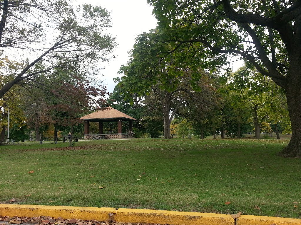 Garvins Park shelter house