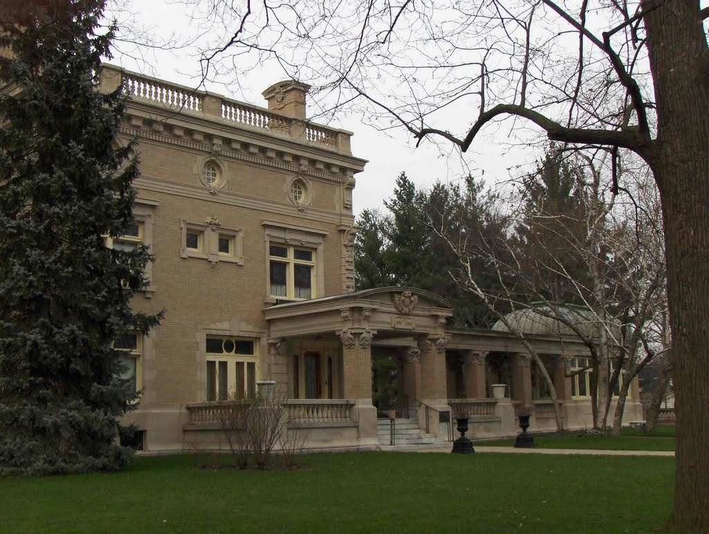 Ruthmere Beaux Arts House Museum, GLCT