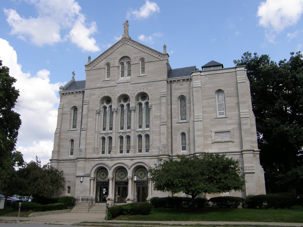 Roberts Park Methodist Church, Indianapolis, Indiana