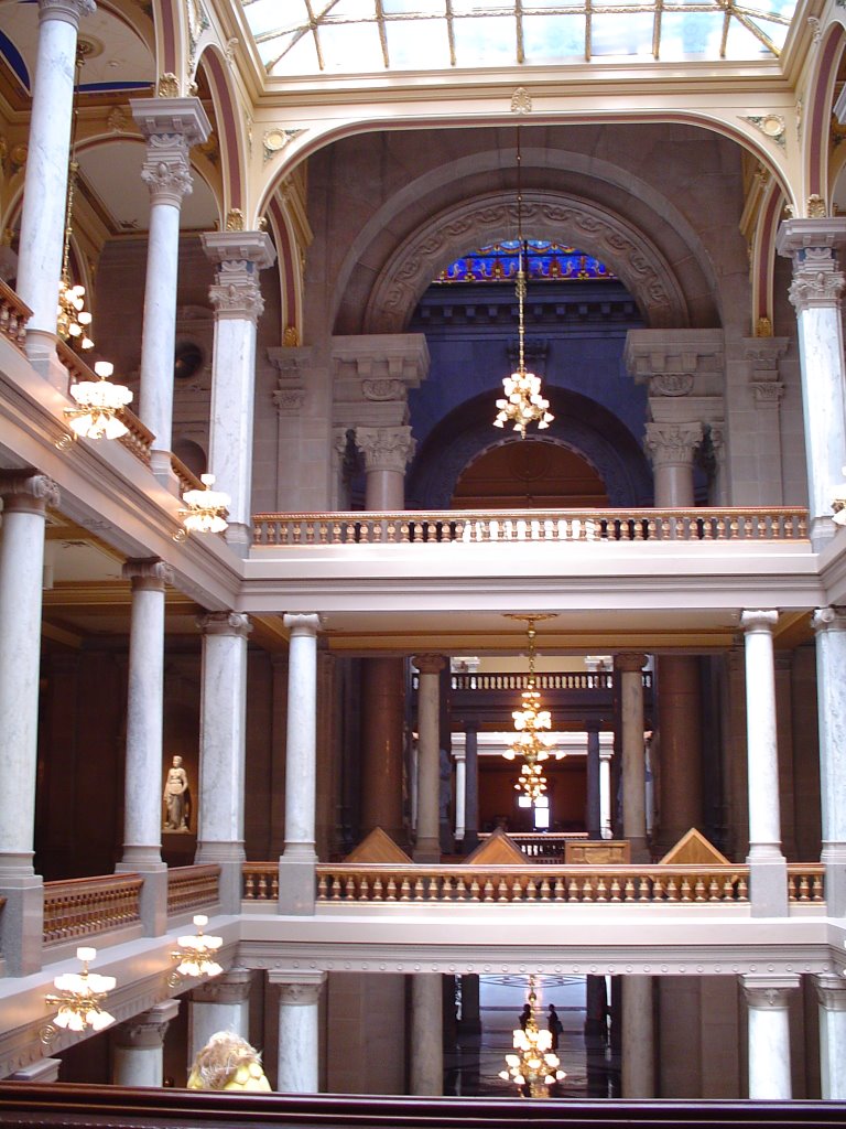 Indiana State Capital - South wing and rotunda