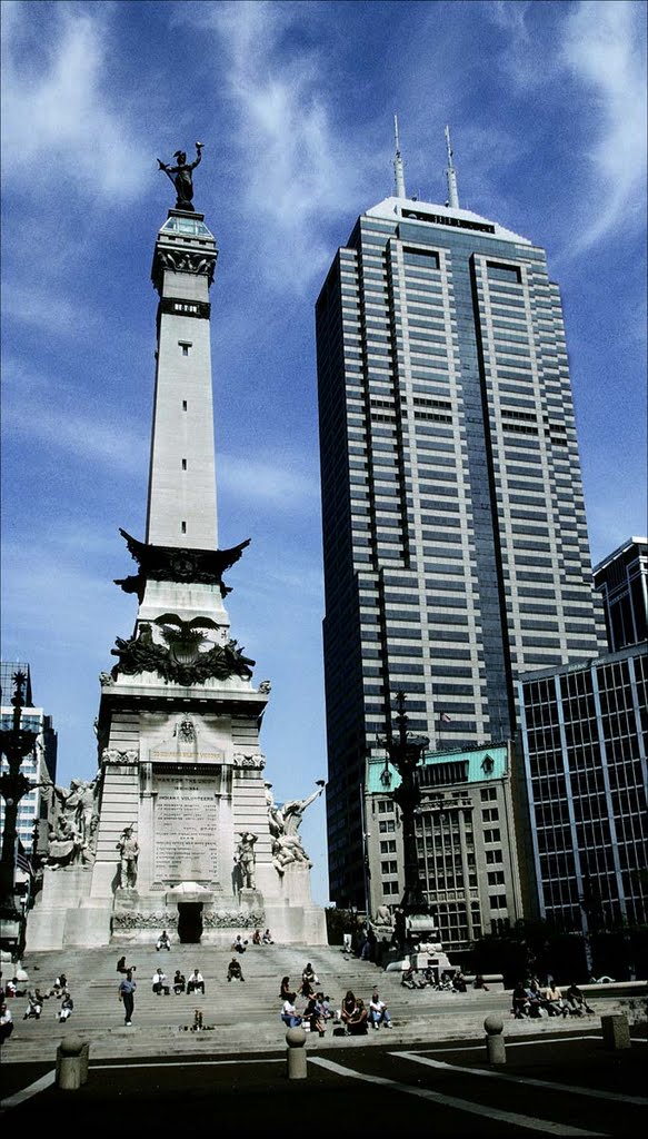 Monument Circle - 200109LJW
