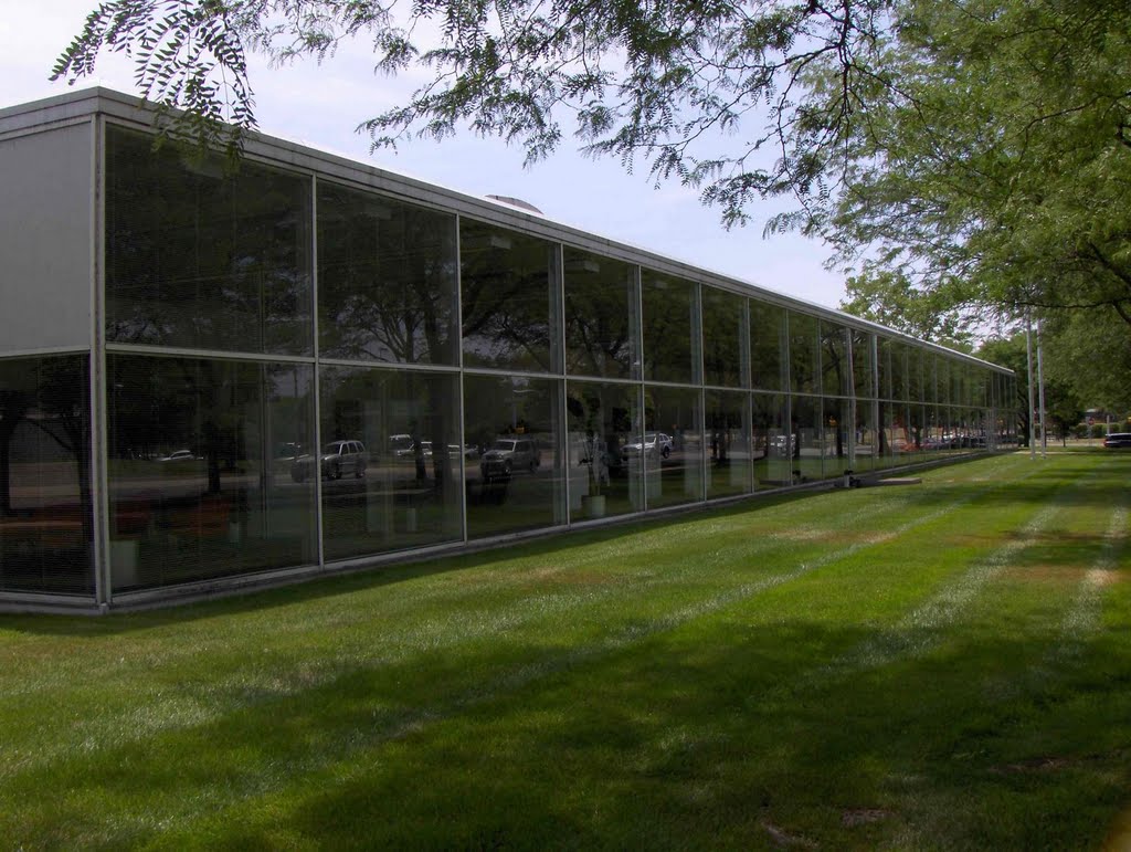 Republic Newspaper Offices, GLCT
