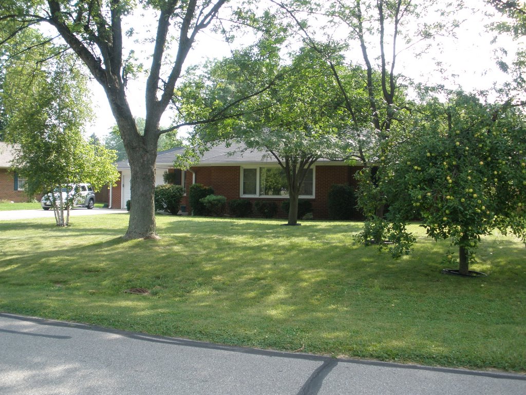 1608 Edgewood Drive Anderson, IN 46011