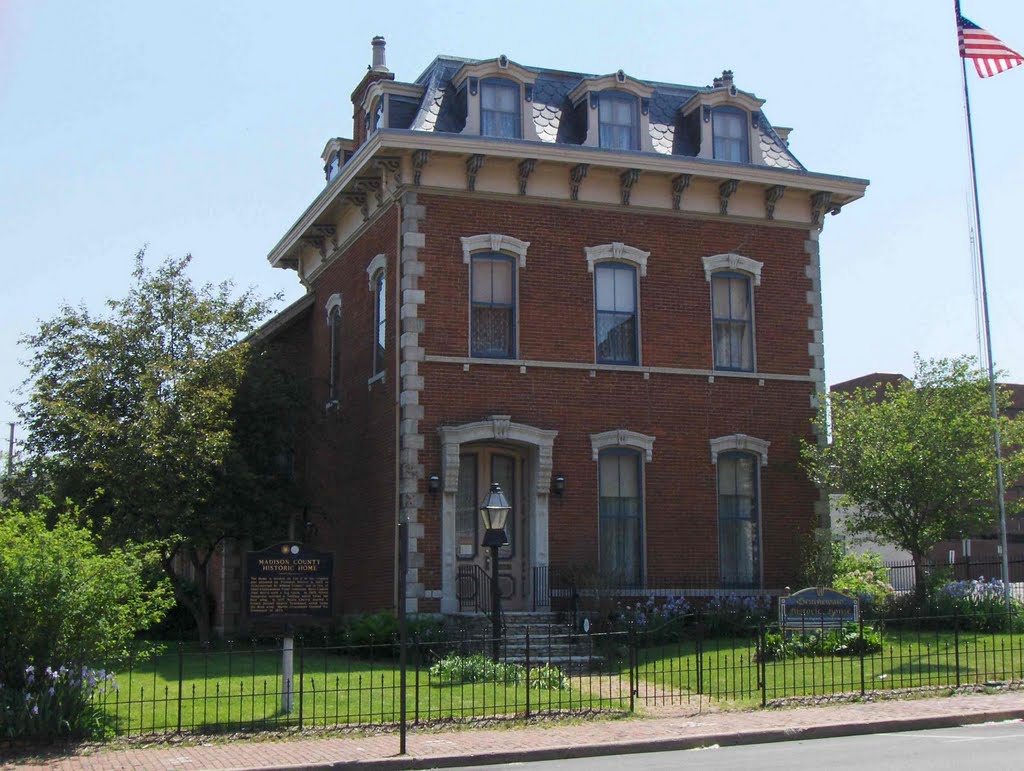 Historic Gruenewald House, GLCT