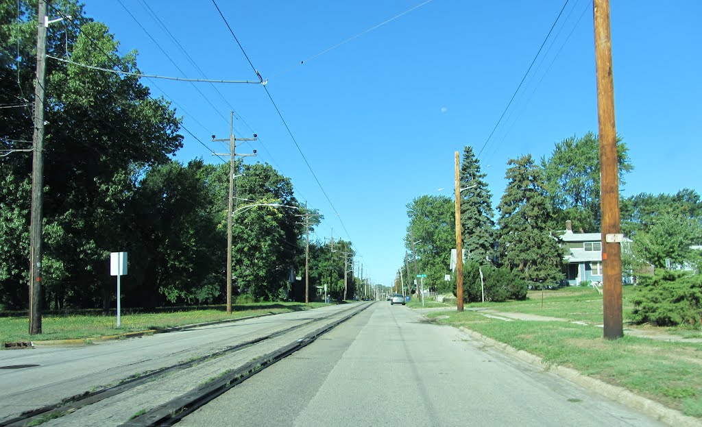10th St Trackage