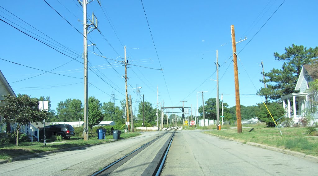 10th St Trackage