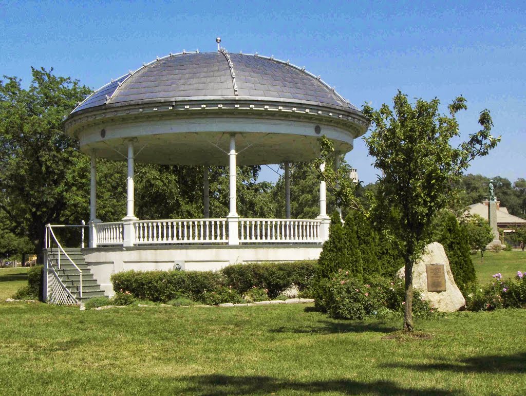 Washington Park, GLCT