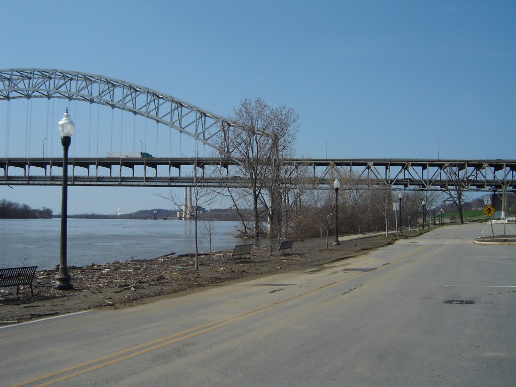 Ohio River New Albany, IN Mar 2011
