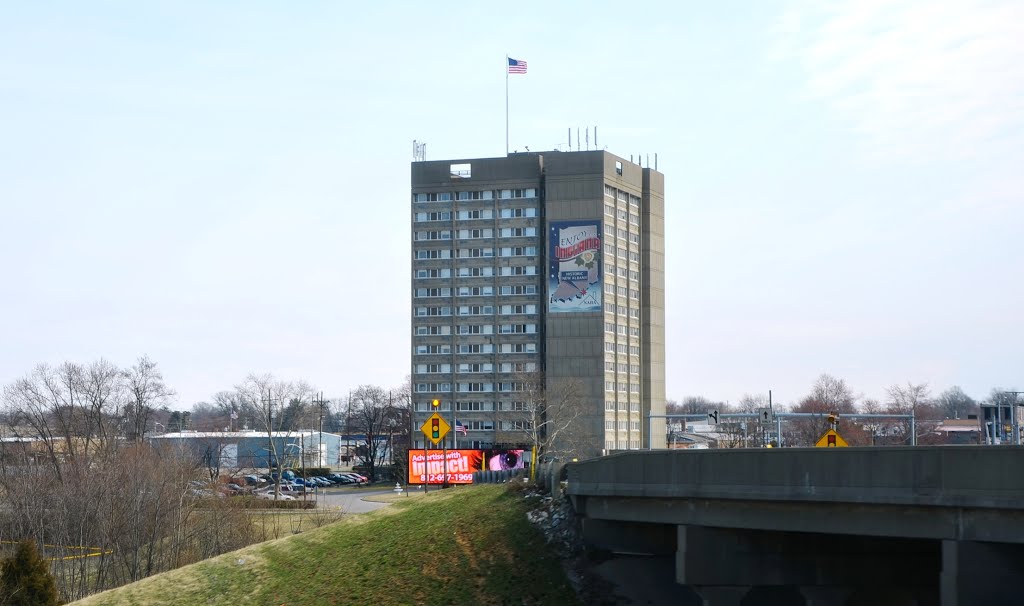 500 Riverview Towers, New Albany, Indiana