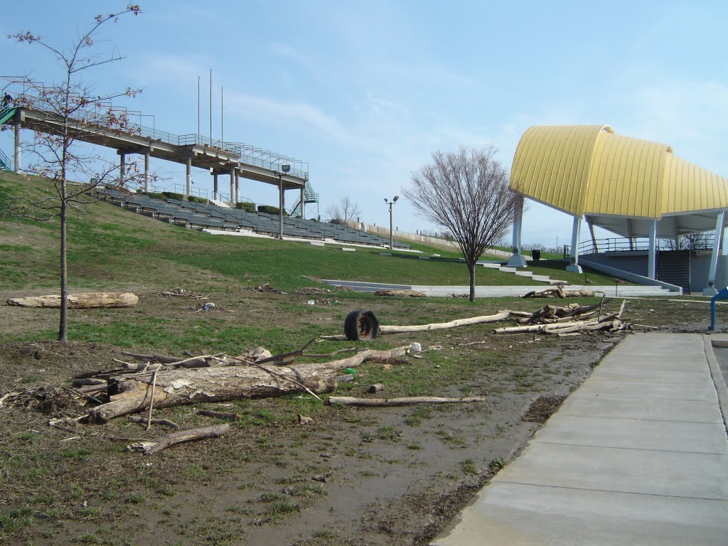 Ohio River New Albany, IN Mar 2011